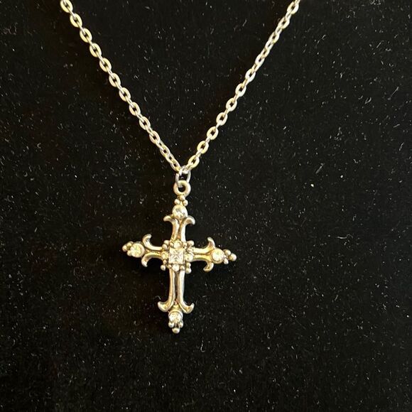 Hand Crafted Jewelry - Handcrafted silver tone cross pendant on 22 inch chain
